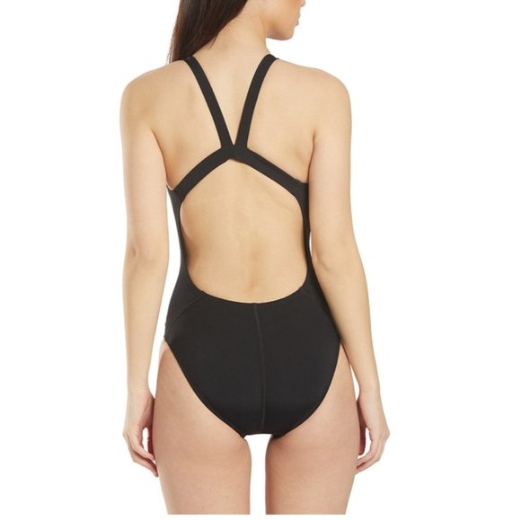 Nike HydraStrong Solid Fastback One Piece Swimsuit - Picture 3 of 8